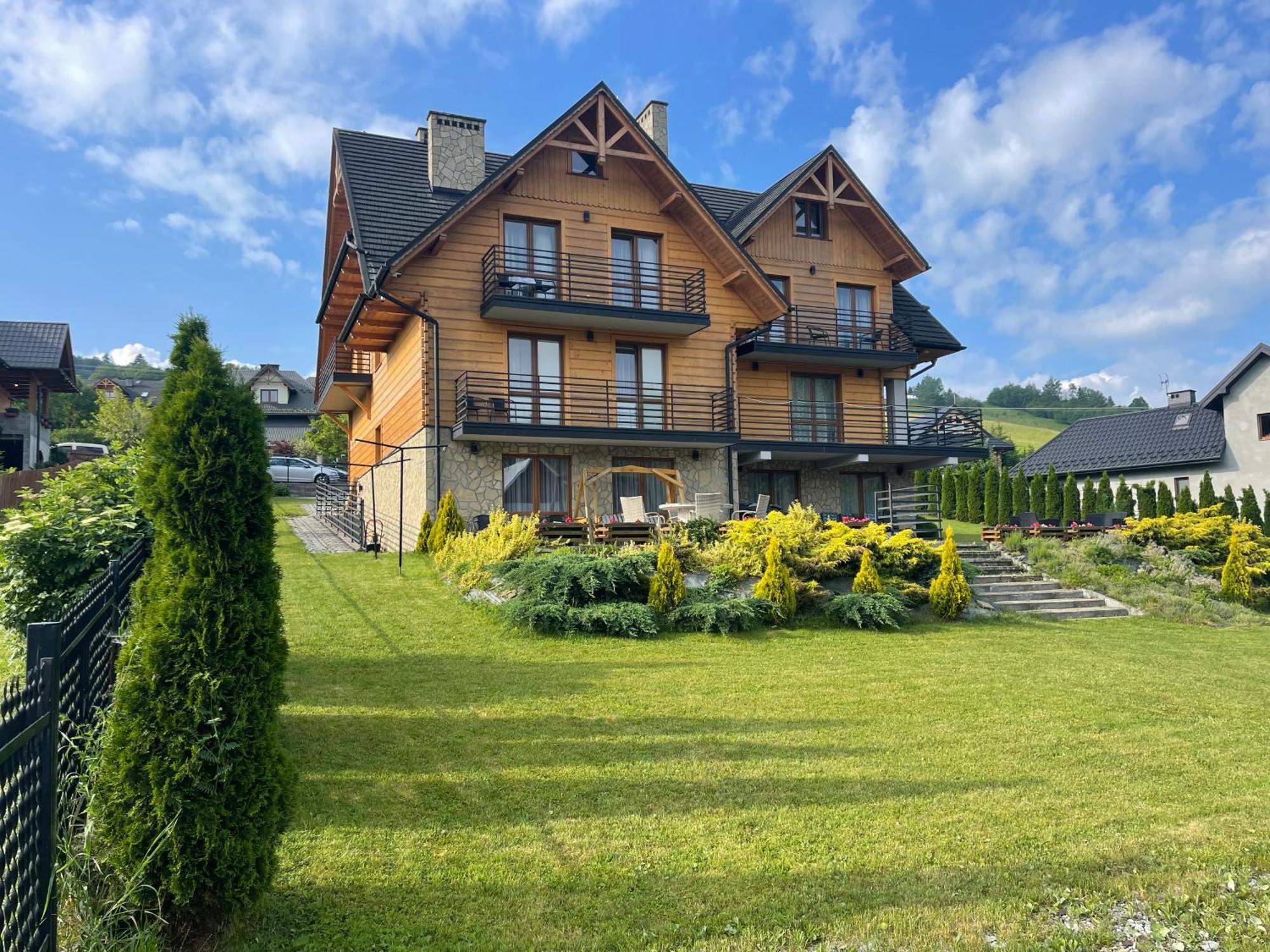 Willa Rembisz Łapsze Niżne Exterior foto